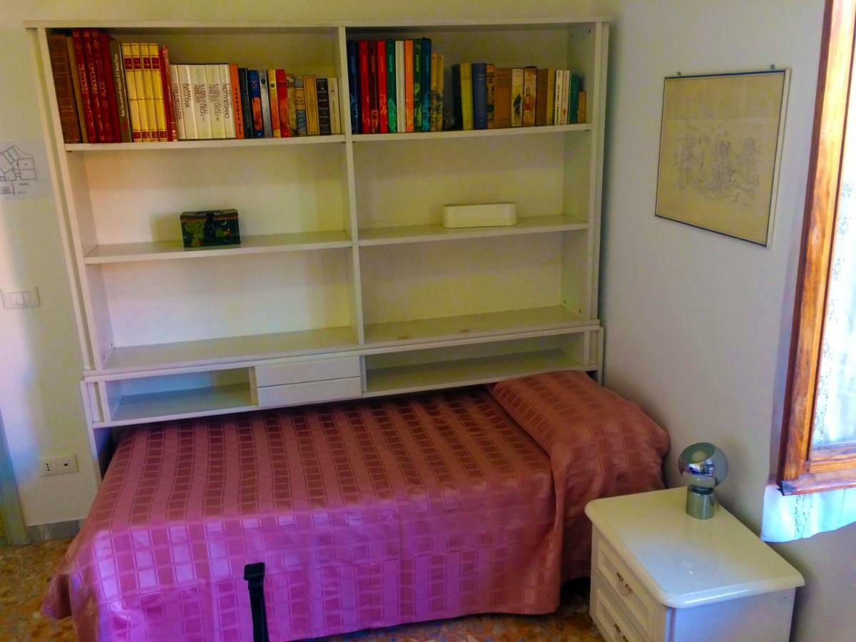 Roma Manuela'S Cozy Guest House Trastevere Luaran gambar