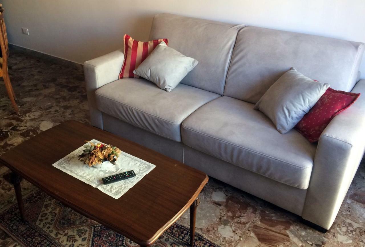 Roma Manuela'S Cozy Guest House Trastevere Luaran gambar