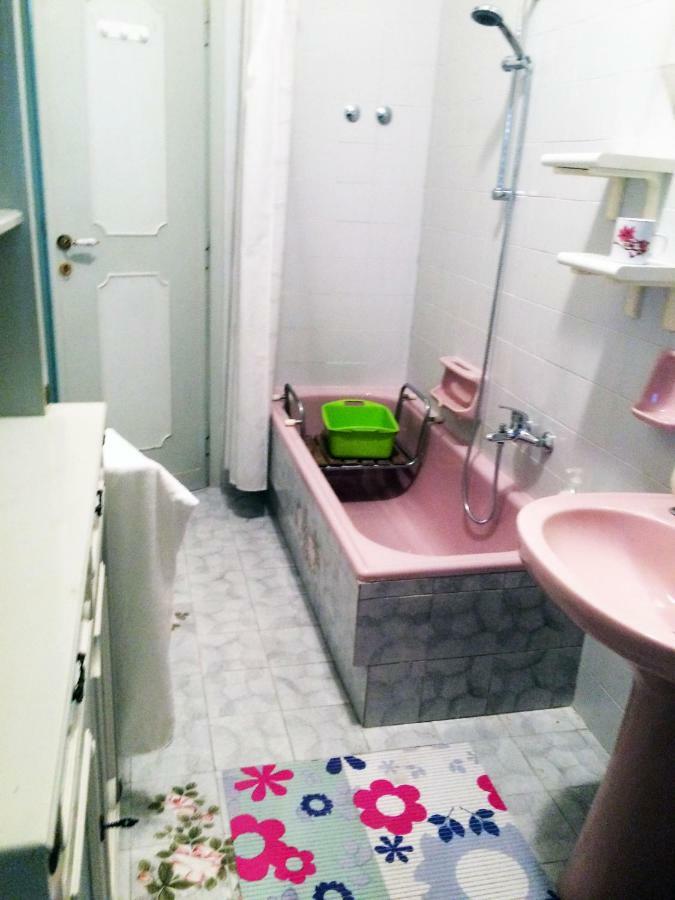 Roma Manuela'S Cozy Guest House Trastevere Luaran gambar